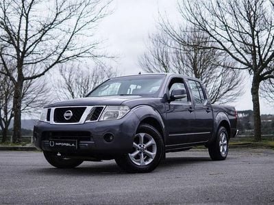 Usado Nissan Navara 190 HP (139 kW) 2013 Cinza Pickup