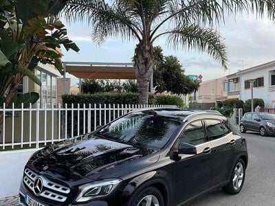 Preto Usado 2017 Mercedes GLA180 SUV | € 21.000 (Bom preço)