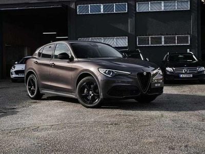 Usado Alfa Romeo Stelvio Super 180 HP (132 kW) 2019 Cinzento SUV