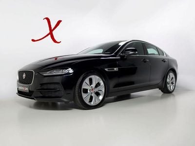 Usado Jaguar XE 180 HP (132 kW) 2020 Preto Sedan