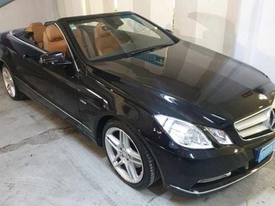 Preto Usado 2011 Mercedes E250 Cabrios | € 24.950 (Caro)