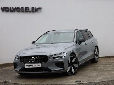 Outro Usado 2024 Volvo V60 Plus Carrinha | € 46.300 (Preço elevado)