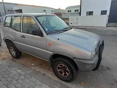 Cinzento Usado 1994 Nissan Terrano SUV | € 6.000