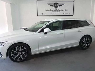 Branco Usado 2019 Volvo V60 Carrinha | € 21.900 (Caro)