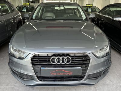 usado Audi A4 Avant 2.0 TDI S-LINE