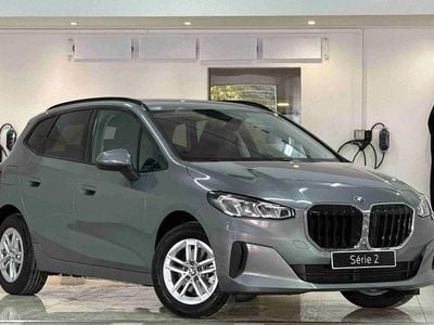 Novo BMW 225 Performance 136 HP (100 kW) 2025 Cinzento Monovolume