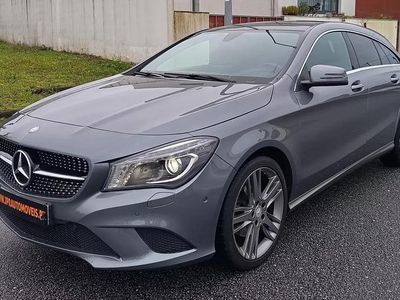 Usado Mercedes CLA220 Shooting Brake Urban 177 HP (130 kW) 2015 Cinza Carrinha