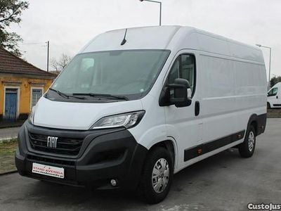 Usado Fiat Ducato 140 HP (102 kW) 2022 Branco Van