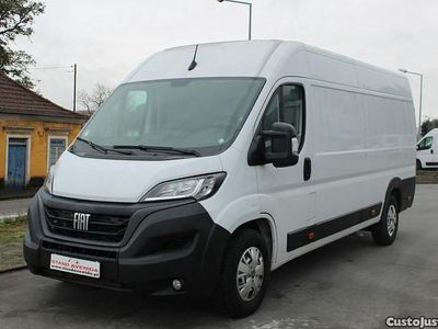 Branco Usado 2022 Fiat Ducato Van | € 23.900 (Preço justo)