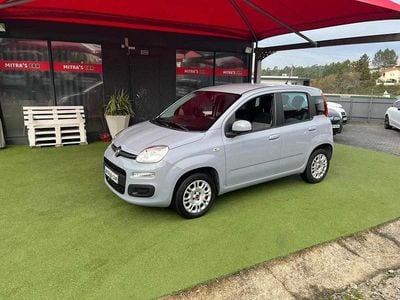 Cinzento Usado 2018 Fiat Panda Citadino | € 8.450 (Preço justo)