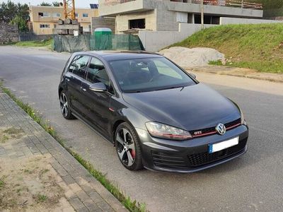 VW Golf