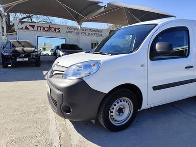 Branco Usado 2018 Renault Kangoo Sedan | € 12.950 (Preço elevado)