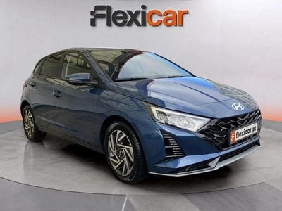 Azul Usado 2025 Hyundai i20 Style Sedan | € 19.990 (Preço justo)