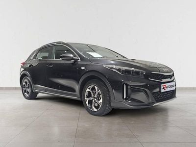 Usado Kia XCeed 100 HP (73 kW) 2024 Preto SUV