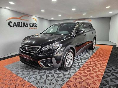 Usado Peugeot 5008 Allure 130 HP (95 kW) 2020 Preto Monovolume