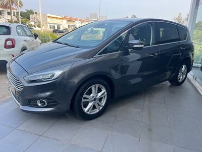 Antracite Usado 2016 Ford S-MAX S Monovolume | € 21.900 (Caro)