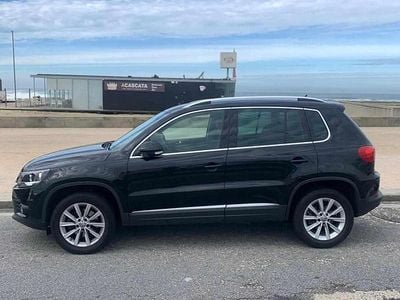 Usado VW Tiguan 160 HP (117 kW) 2011 Preto SUV