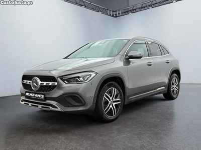 Usado Mercedes GLA200 Business 150 HP (110 kW) 2022 Cinza SUV