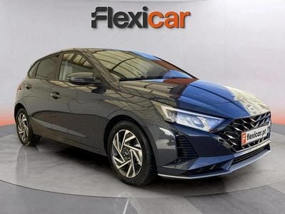 Azul Usado 2025 Hyundai i20 Style | € 19.990 (Preço justo)