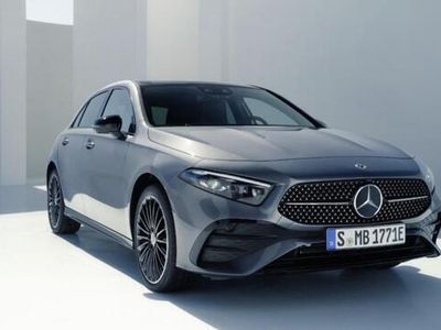 Usado Mercedes A200 AMG line 163 HP (119 kW) 2022 Cinzento