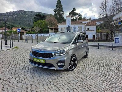 Kia Carens