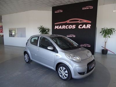 Usado Citroën C1 54 HP (39 kW) 2009 Cinzento (metalizado) Citadino