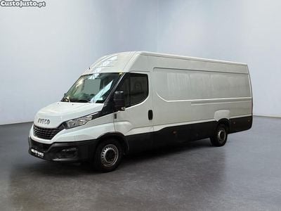 Usado Iveco Daily 136 HP (100 kW) 2021 Branco