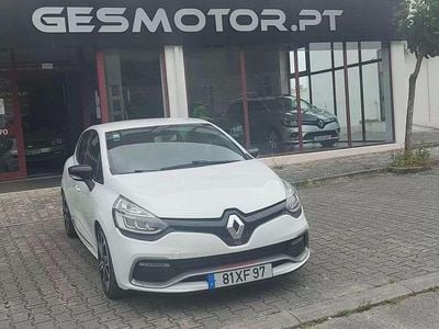 Branco Usado 2016 Renault Clio IV Trophy Citadino | € 19.990