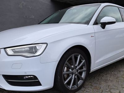 usado Audi A3 2.0 TDi S-line S tronic