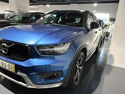 Usado Volvo XC40 R-Design 190 HP (139 kW) 2018 Azul SUV