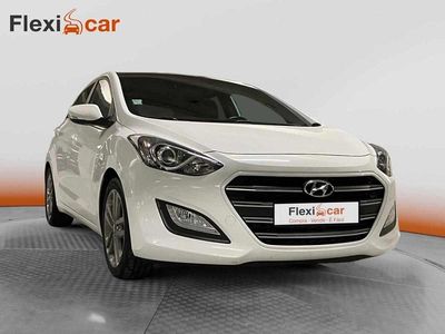 Usado Hyundai i30 190 HP (139 kW) 2016 Branco