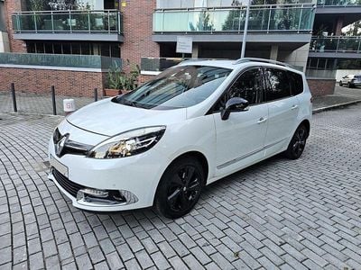 Usado 2015 Renault Grand Scénic III Monovolume | € 10.000 (Super Preço)