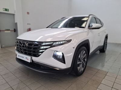 Usado Hyundai Tucson Premium 150 HP (110 kW) 2023 Polar white (sólido) SUV