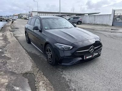 Usado Mercedes C300e AMG 313 HP (230 kW) 2023 Preto Carrinha