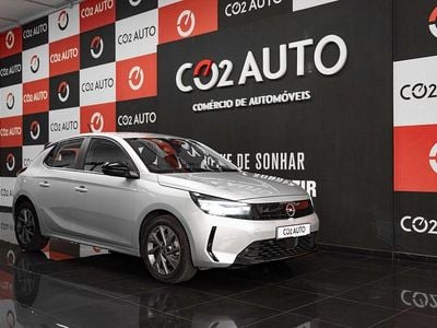 Cinza Usado 2024 Opel Corsa Elegance Citadino | € 19.900 (Caro)