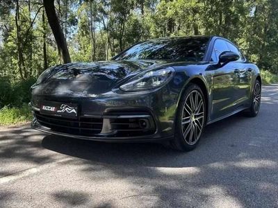 Cinzento Usado 2017 Porsche Panamera Sedan | € 67.750