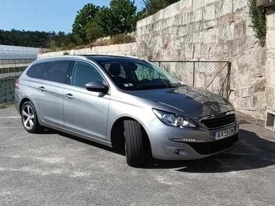 Cinzento Usado 2015 Peugeot 308 Carrinha | € 9.500 (Preço justo)