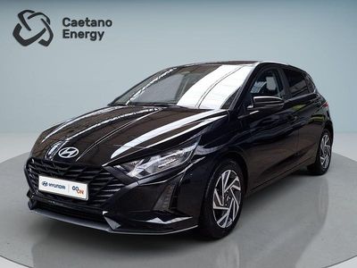 Phantom black (metalizado) Usado 2024 Hyundai i20 Comfort | € 17.190 (Preço justo)