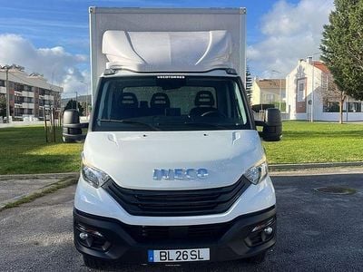 Branco Usado 2024 Iveco Daily | € 52.500