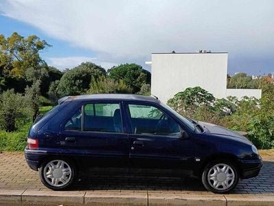 Usado Citroën Saxo 60 HP (44 kW) 2003 Azul Citadino