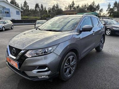 Cinzento Usado 2018 Nissan Qashqai SUV | € 15.945 (Preço justo)