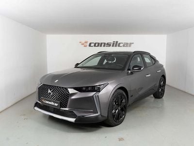 Usado DS Automobiles DS4 Crossback Trocadero 225 HP (165 kW) 2022 Cinza SUV