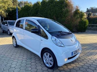 Usado Peugeot iON 49 kW (67 HP) 2013 Branco Citadino
