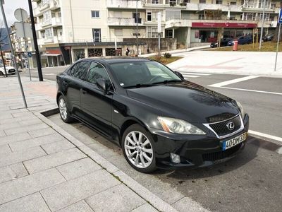 usado Lexus IS220d Luxury 7P 177cv