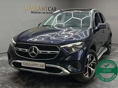 Usado Mercedes GLC300e 313 HP (230 kW) 2023 Azul SUV