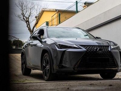 Usado 2001 Lexus UX 250h SUV | € 26.790