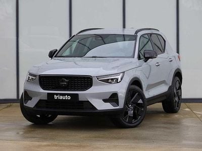 Novo Volvo XC40 Plus 163 HP (119 kW) 2025 Prateado SUV