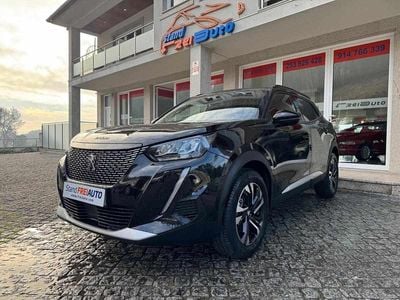 Preto Usado 2023 Peugeot 2008 Allure SUV | € 21.990 (Preço justo)