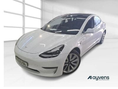 Branco Usado 2019 Tesla Model 3 Sedan | € 26.400 (Preço justo)