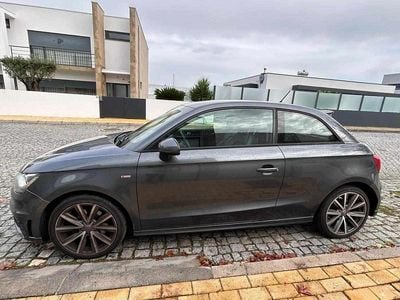 Cinzento Usado 2010 Audi A1 Citadino | € 8.900 (Preço justo)